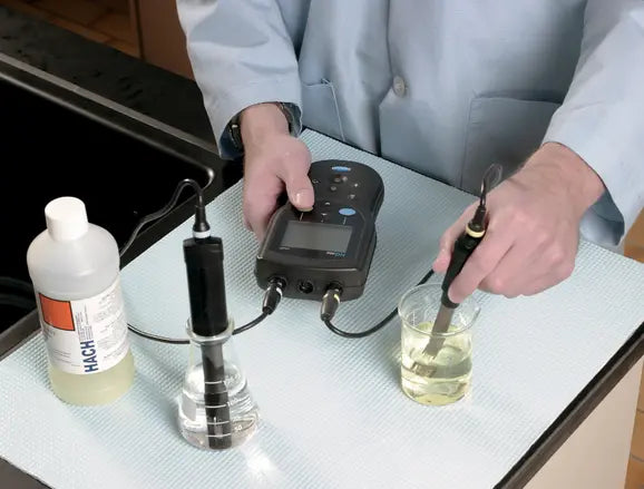 Hach Intellical CDC401 Laboratory 4-Poles Graphite Conductivity Cell