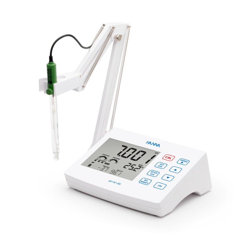 Hanna Instruments HI-2621 pH and ORP Benchtop meter with Data Logging