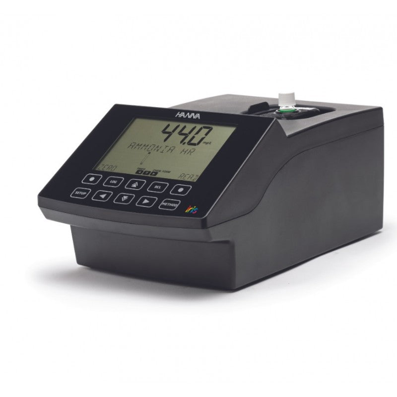 Hanna Instruments HI-802 Iris Visible Spectrophotometer with Barcode Reader