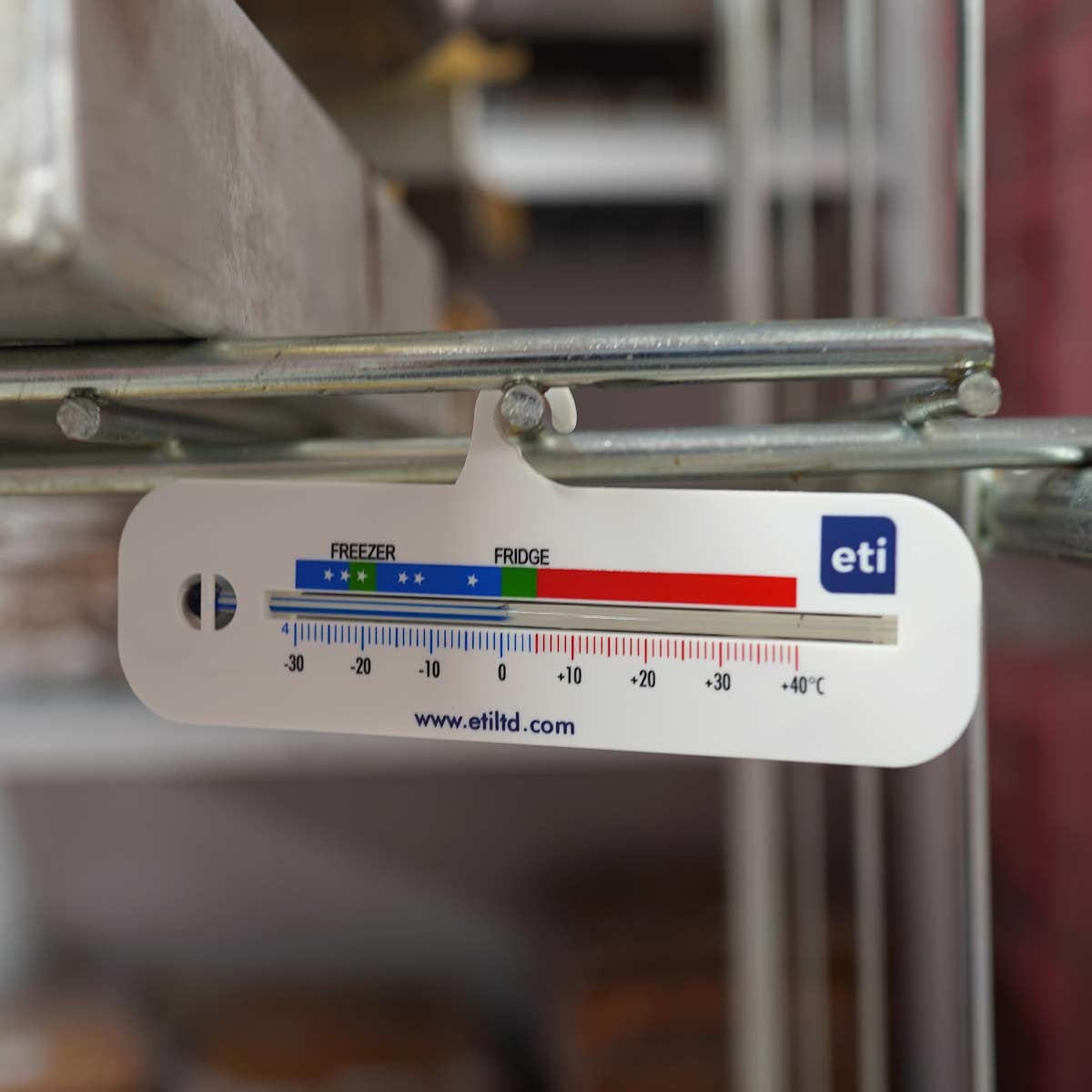 Horizontal Spirit-Filled Fridge Freezer Thermometer