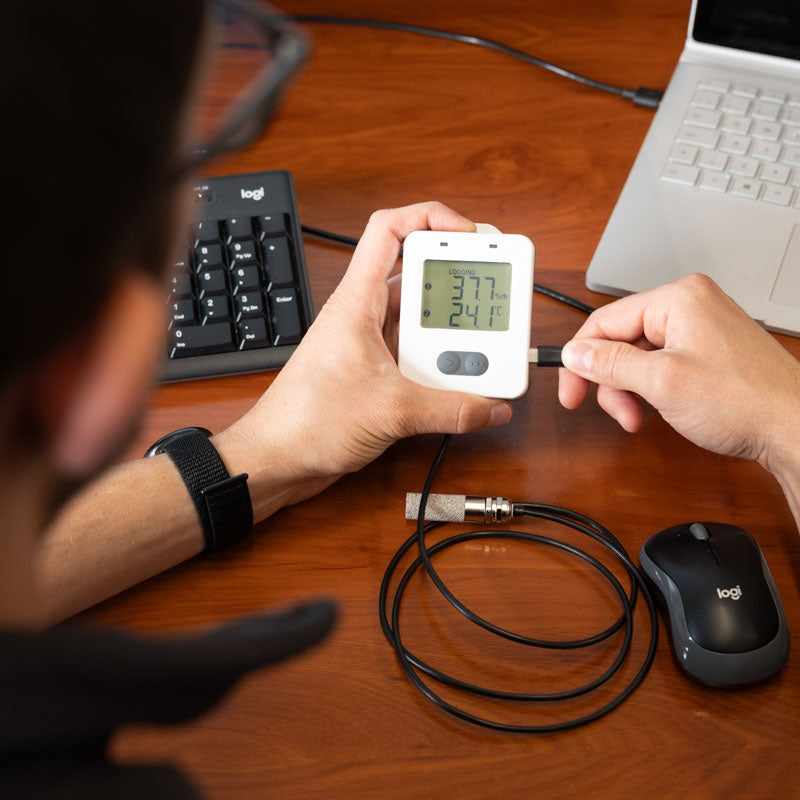 ThermaData Humidity Logger with digital display