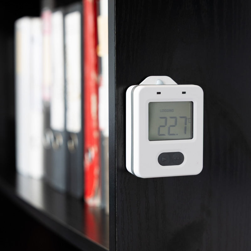 ThermaData® Thermistor Loggers | Probe or Room Sensor with external sensor