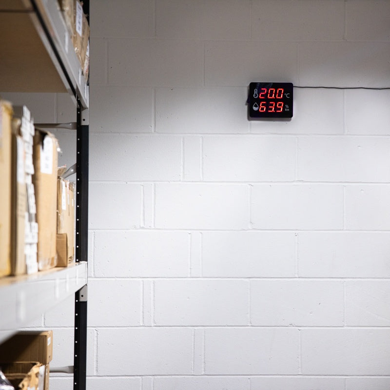 Wall Mounted Thermometer & Hygrometer