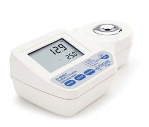 Hanna Instruments-96821 Refractometer for Food Industry Salt Measurements