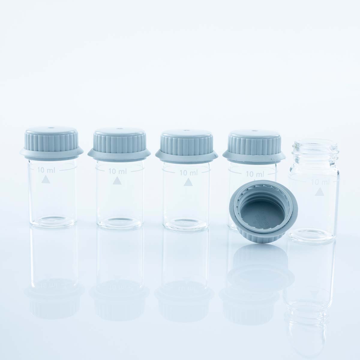 Lovibond Photometer Cylindrical Cells with lid. 10ml