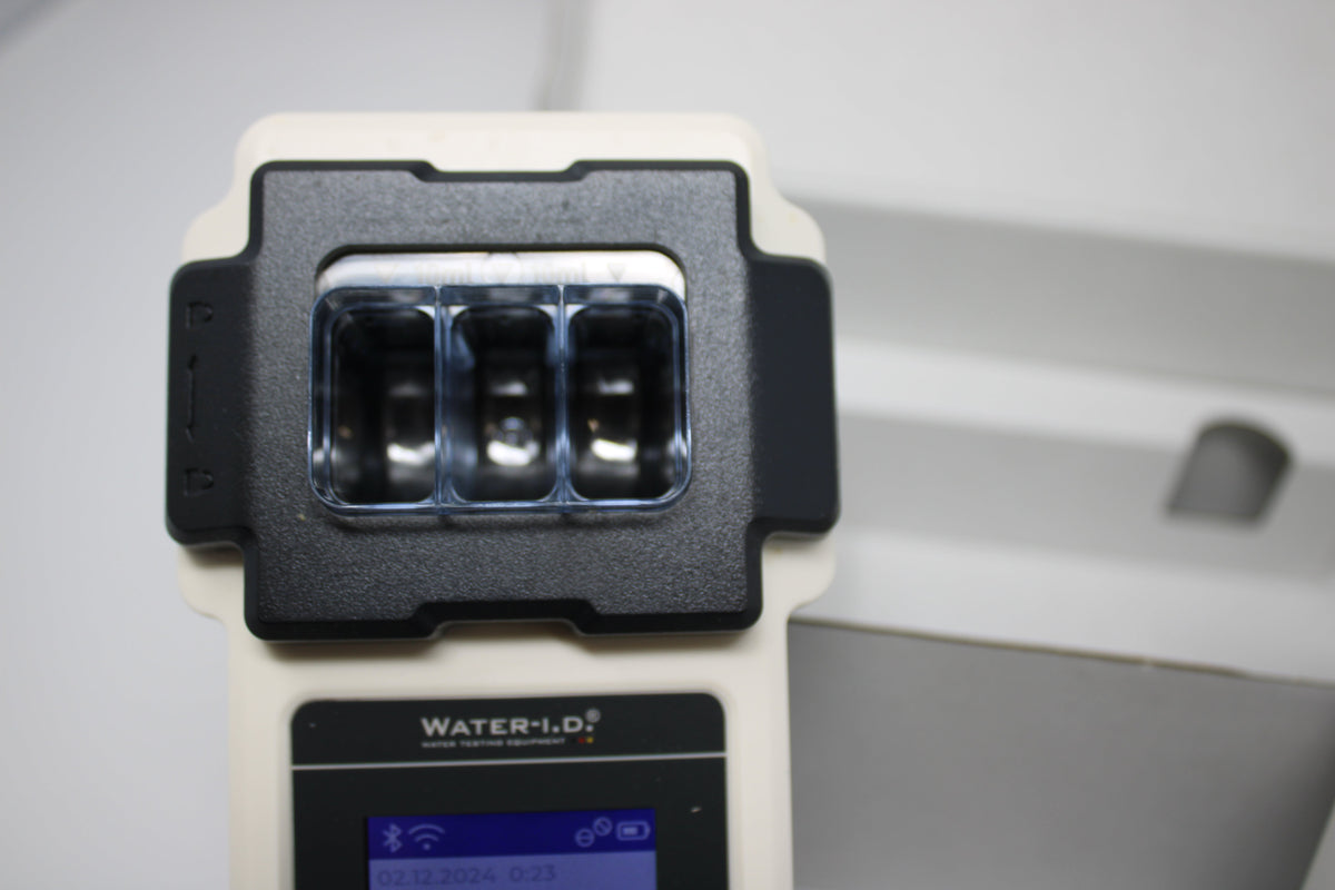 PoolLab 2.0 Photometer Used