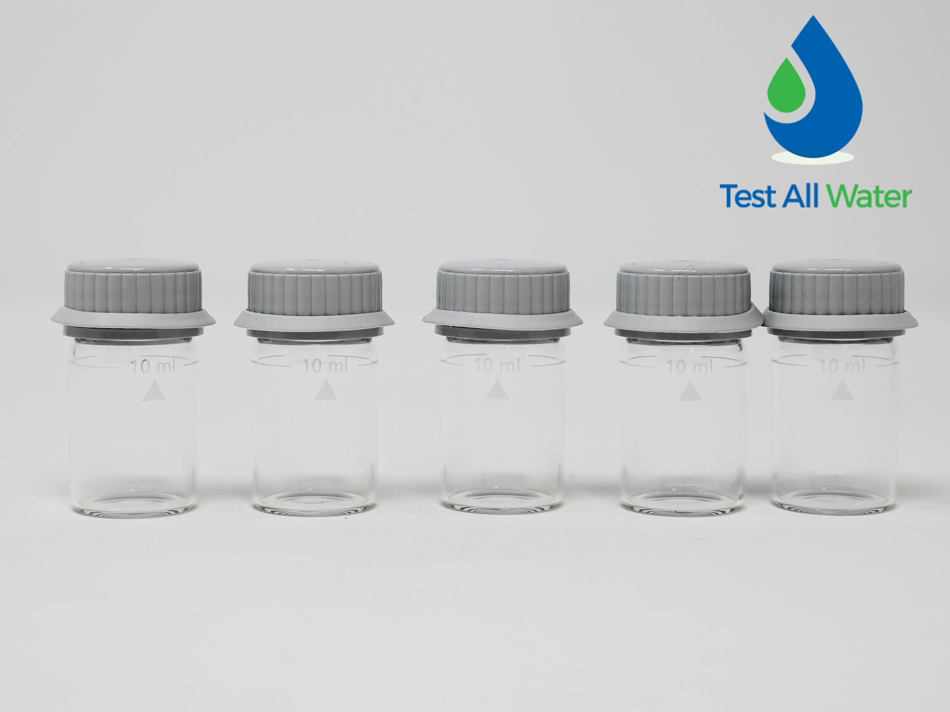 Lovibond Photometer Cylindrical Cells with lid. 10ml