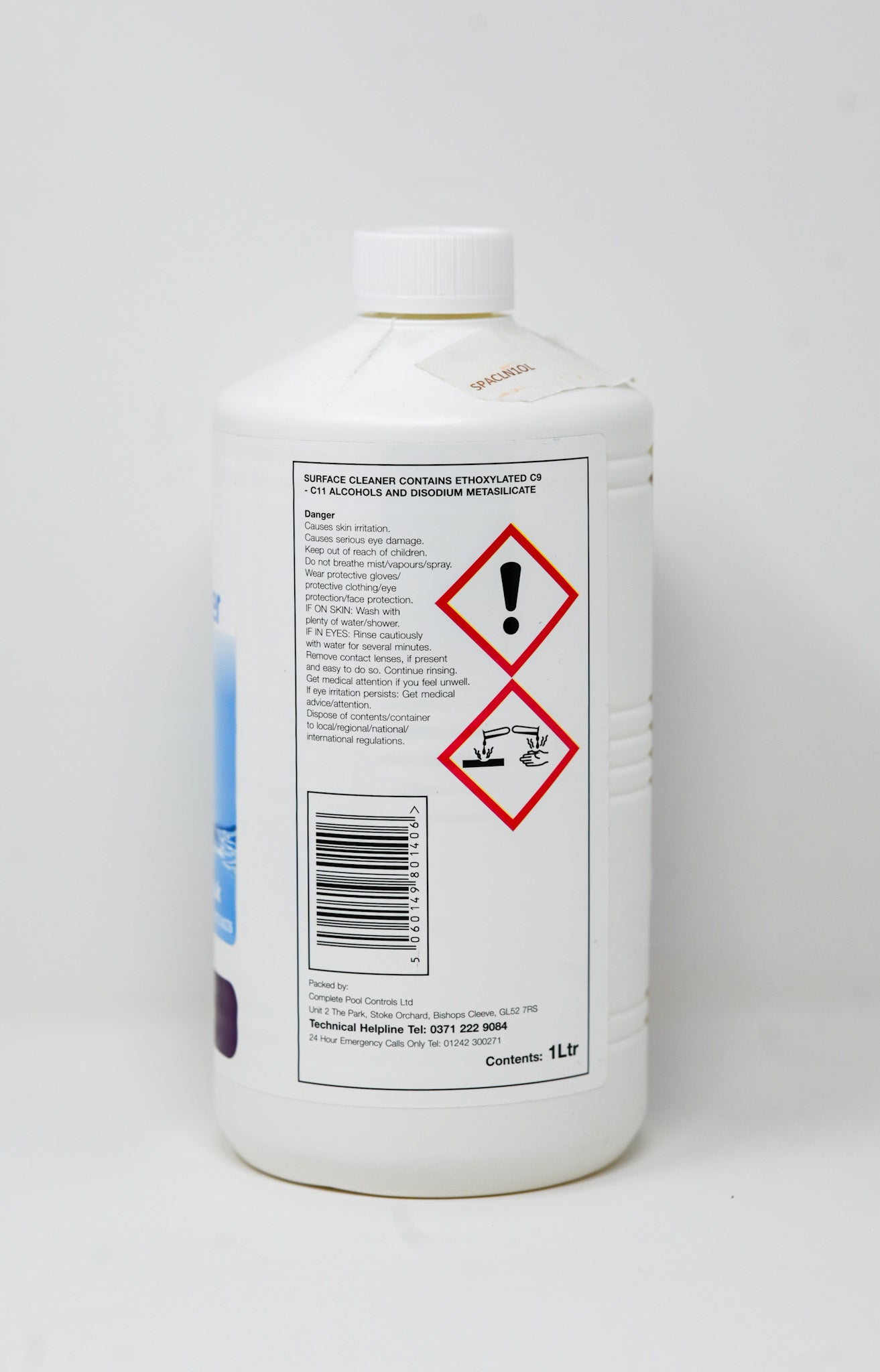 Hot Tub & Spa Surface Cleaner