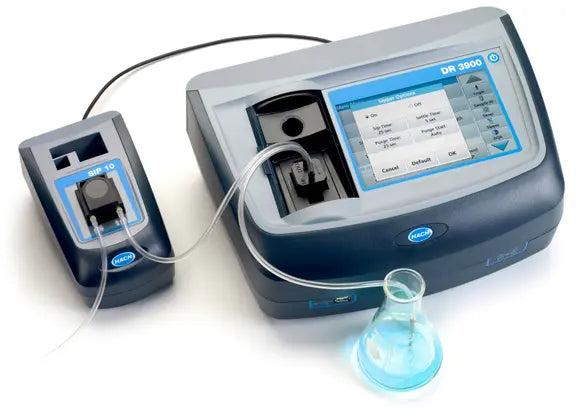 Hach DR3900 Spectrophotometer with RFID Technology