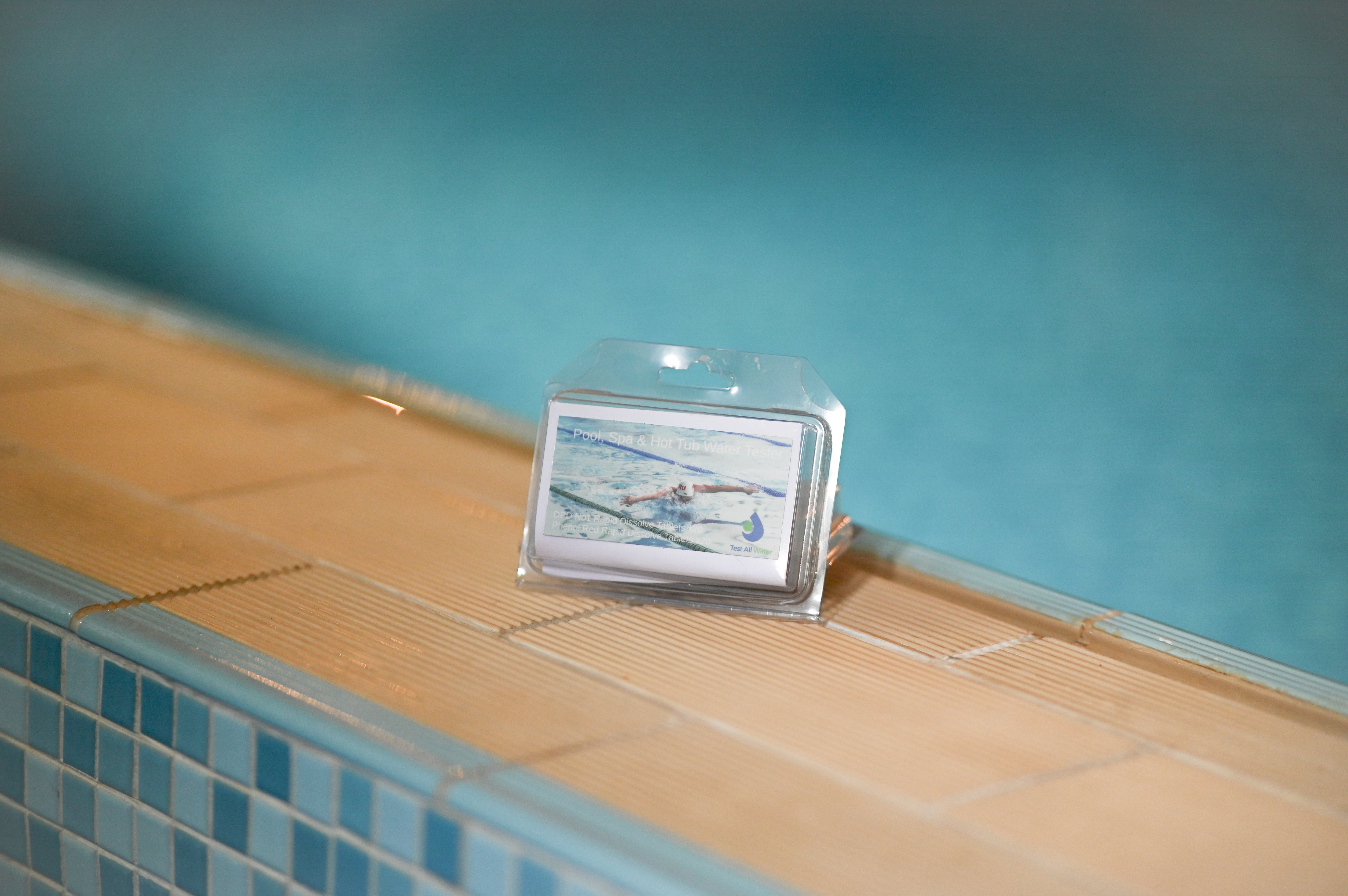 Pool, Spa & Hot Tub Water Tester
