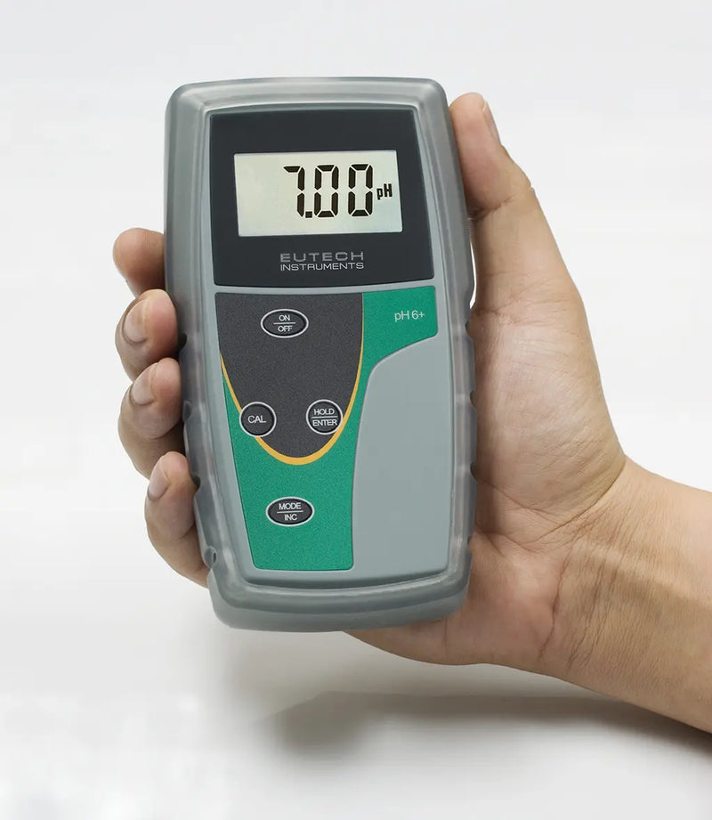 Eutech Salt 6+ Salinity Meter