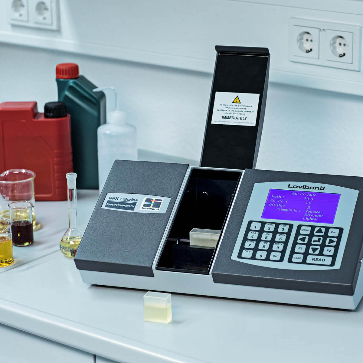 PFXi-195/2 + RCMSi Pack Colour Measurement for Petroleum Oils & Fats