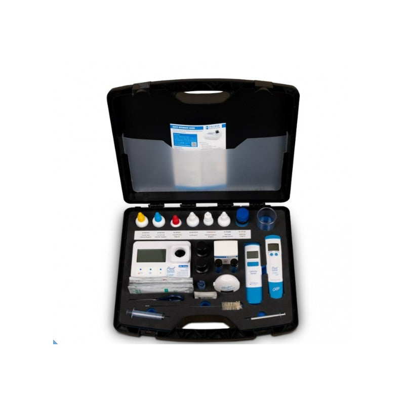 Hanna Instruments POOL TEST 8 Professional Testing Kit for Pools and Hot Tubs