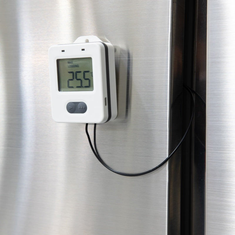 ThermaData® Thermistor Loggers | Probe or Room Sensor with external sensor