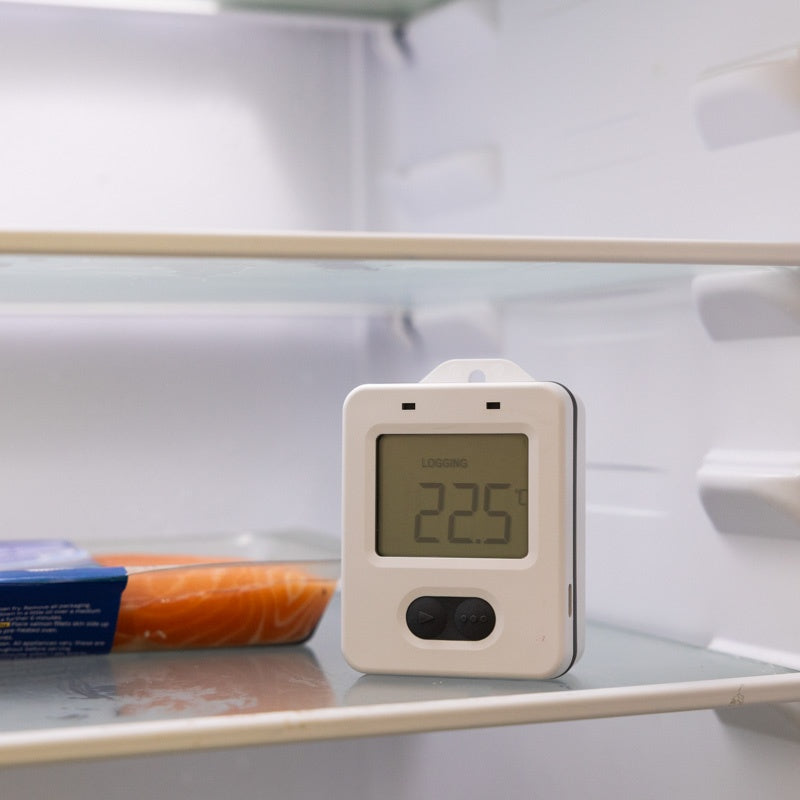 ThermaData® Thermistor Loggers | Probe or Room Sensor with external sensor