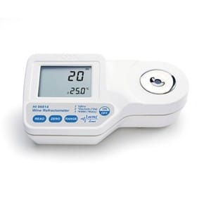 Hanna Instruments-96814 Refractometer for wine with Oechsei, Babo and Brix scales